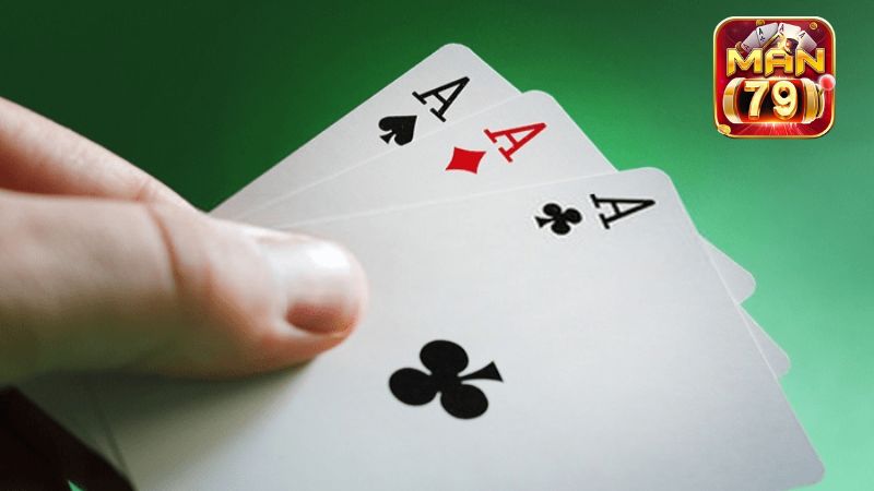 Game có luật định rõ ràng về thứ tự hạng bài, yêu cầu ai chơi cũng phải tìm hiểu kỹ